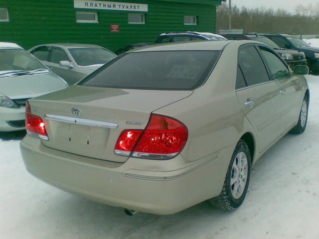 2004 Toyota Camry