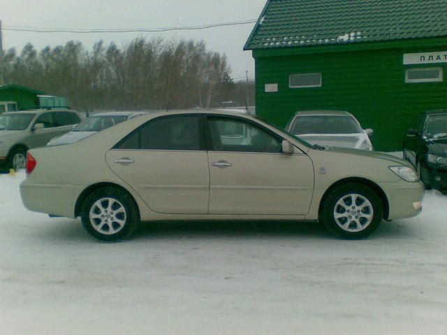 2004 Toyota Camry