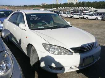 2004 Toyota Camry