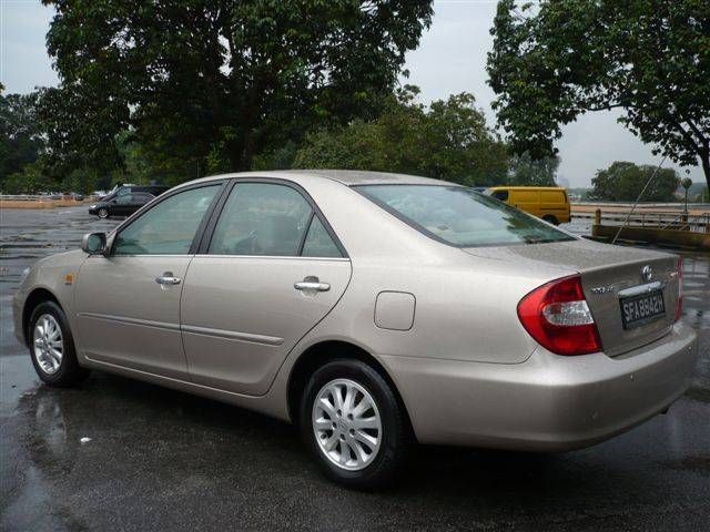 2004 Toyota Camry