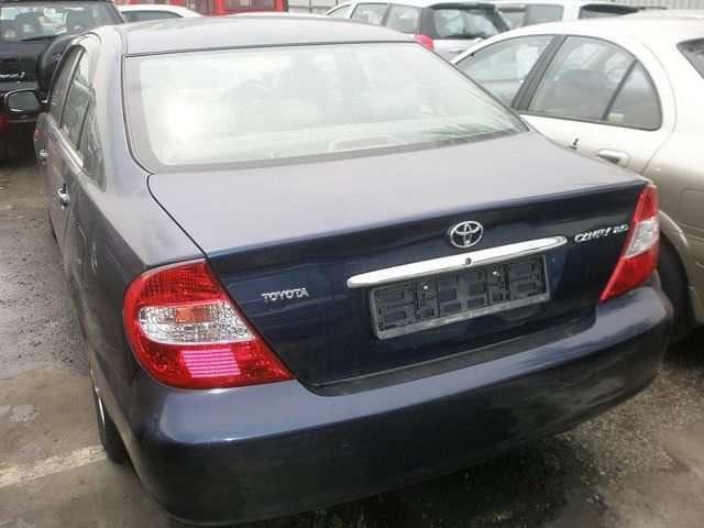 2004 Toyota Camry