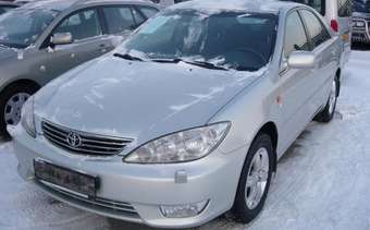 2004 Toyota Camry
