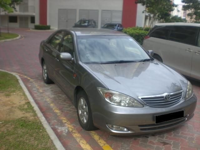 2004 Toyota Camry