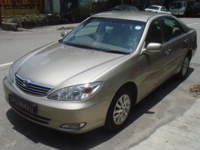 2004 Toyota Camry