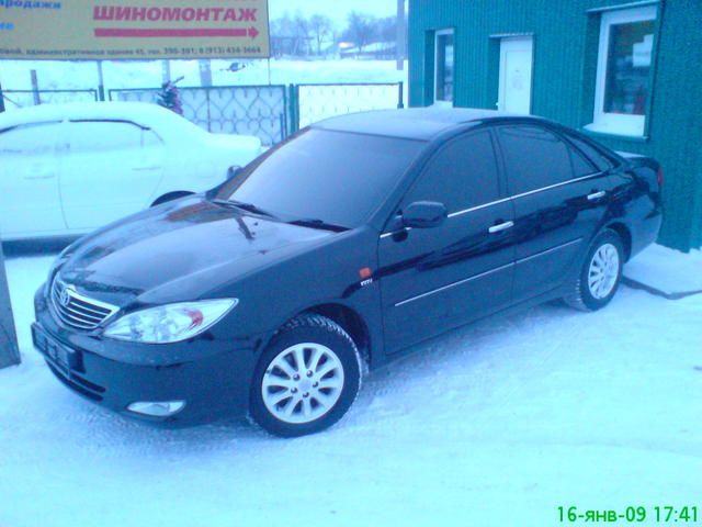 2004 Toyota Camry
