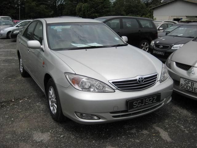 2004 Toyota Camry