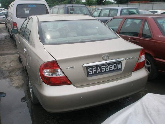 2004 Toyota Camry