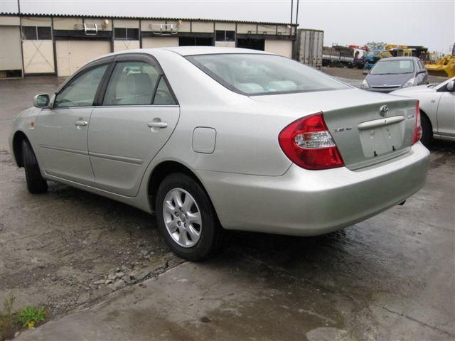 2004 Toyota Camry