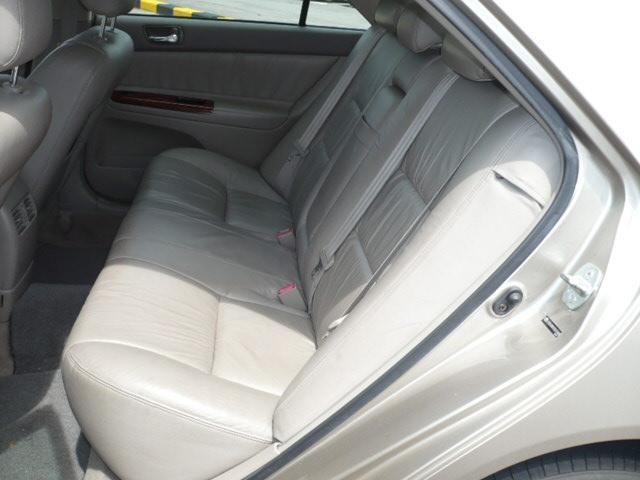 2004 Toyota Camry
