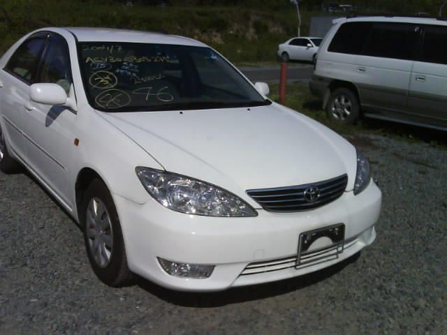 2004 Toyota Camry