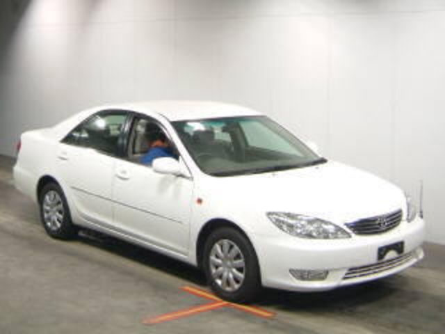 2004 Toyota Camry