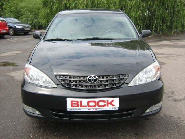 2004 Toyota Camry