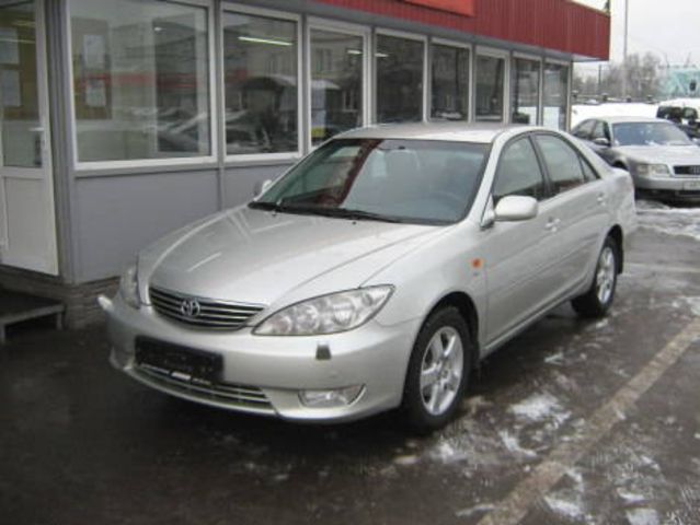 2004 Toyota Camry