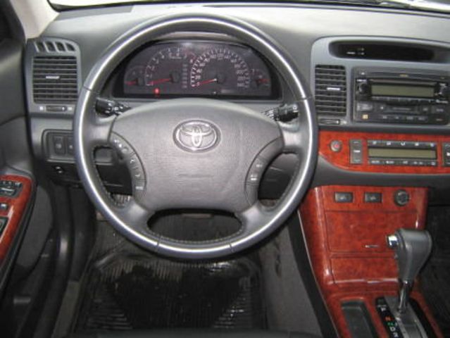 2004 Toyota Camry