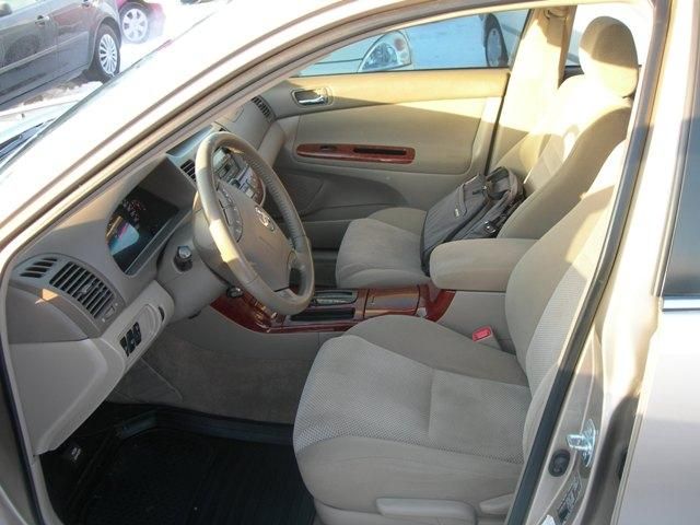 2004 Toyota Camry