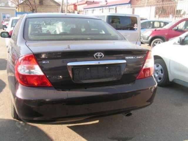 2004 Toyota Camry