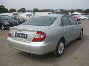 2004 Toyota Camry Images