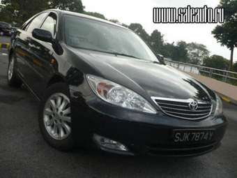 2004 Toyota Camry Photos
