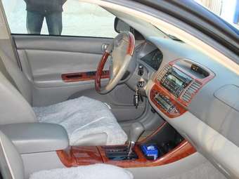 2004 Toyota Camry Pictures