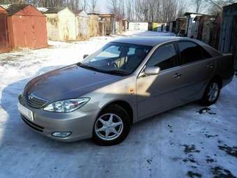 2004 Toyota Camry Pictures