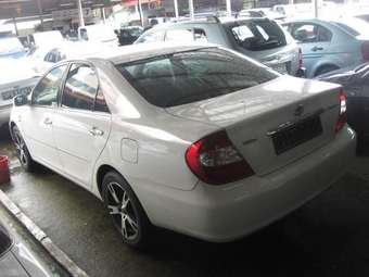 2004 Toyota Camry Pictures