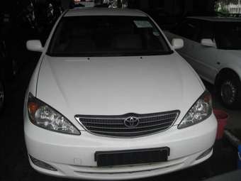 2004 Toyota Camry Photos