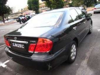 2004 Toyota Camry Photos