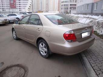2004 Toyota Camry Photos