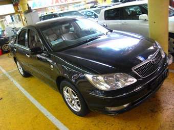 2004 Toyota Camry Images