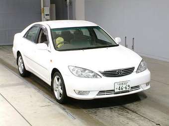 2004 Toyota Camry Images