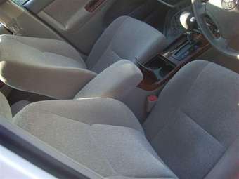 2004 Toyota Camry Pictures