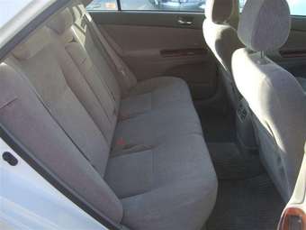 2004 Toyota Camry Photos