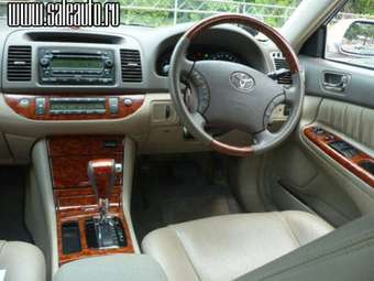 2004 Toyota Camry Pictures