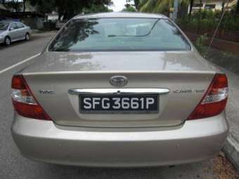 2004 Toyota Camry Pictures
