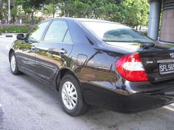 2004 Toyota Camry Photos