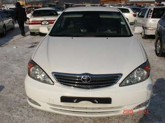 2004 Toyota Camry Pictures