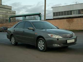 2004 Toyota Camry Photos