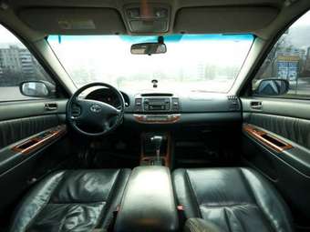 2004 Toyota Camry Pics