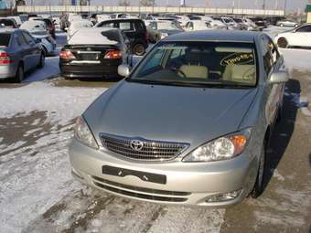 2004 Toyota Camry Pictures