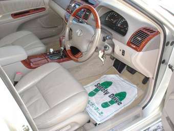 2004 Toyota Camry Photos