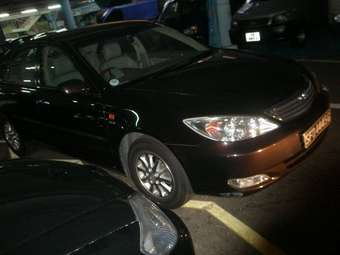 2004 Toyota Camry Photos