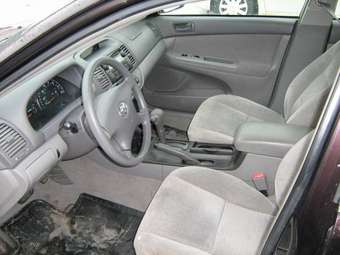 2004 Toyota Camry Pictures