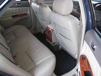 2004 Toyota Camry Images