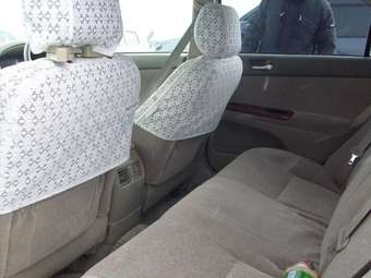 2004 Toyota Camry Images
