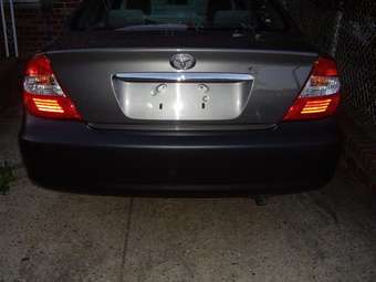 2004 Toyota Camry Pictures