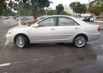 2004 Toyota Camry Pics