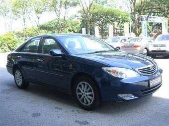 2004 Toyota Camry Pictures