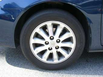 2004 Toyota Camry Images