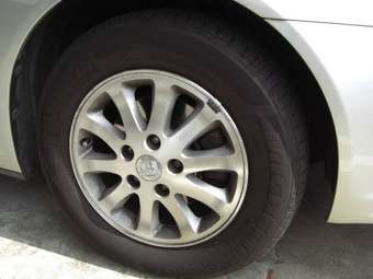 2004 Toyota Camry Photos