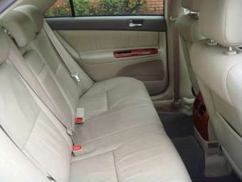 2004 Toyota Camry Pictures